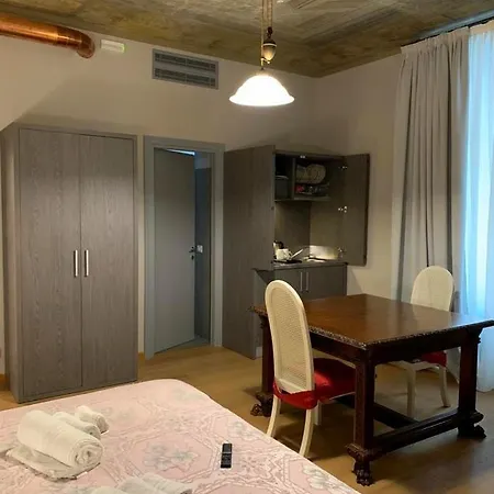 Hotel La Castellana Loft 3*