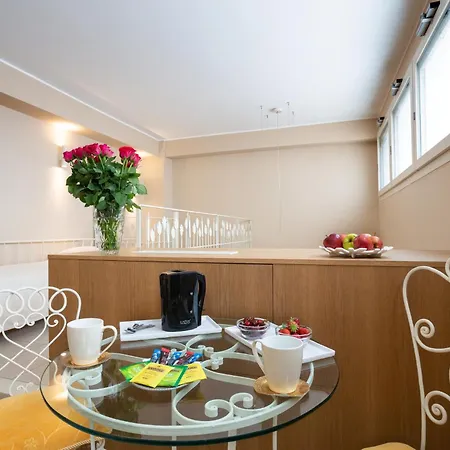 La Castellana Loft 3*